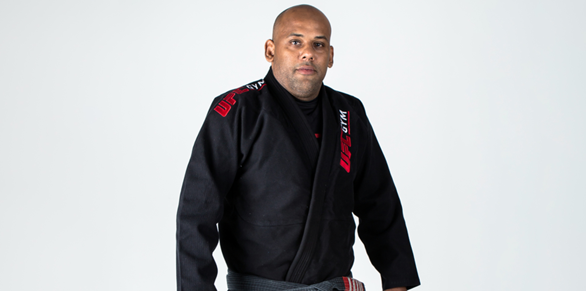 Mauricio Mariano Headshot